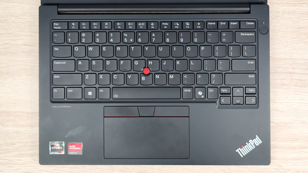 Lenovo ThinkPad E14 Gen 6 (AMD)の購入レビュー Ryzen 3は低価格で