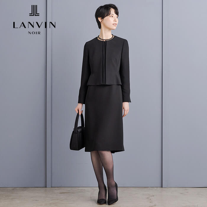 ランダムギャザータックのワンピース 9号・ブラック｜東京ソワール