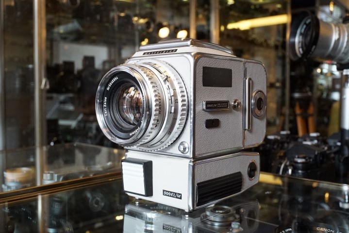 Hasselblad 500EL/M 20 Years in Space + Planar 80mm f/2.8 C