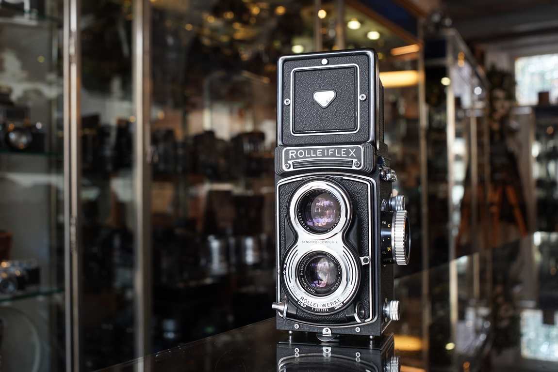 Rolleiflex T with Tessar 75mm F/3.5 lens - Fotohandel Delfshaven