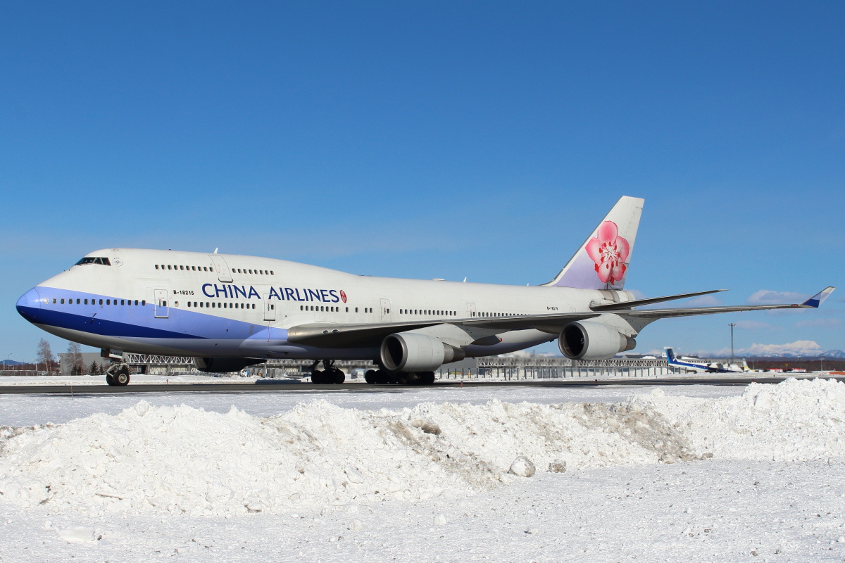 チャイナエアライン、最後の747-400 富士山周遊退役フライト | FlyTeam