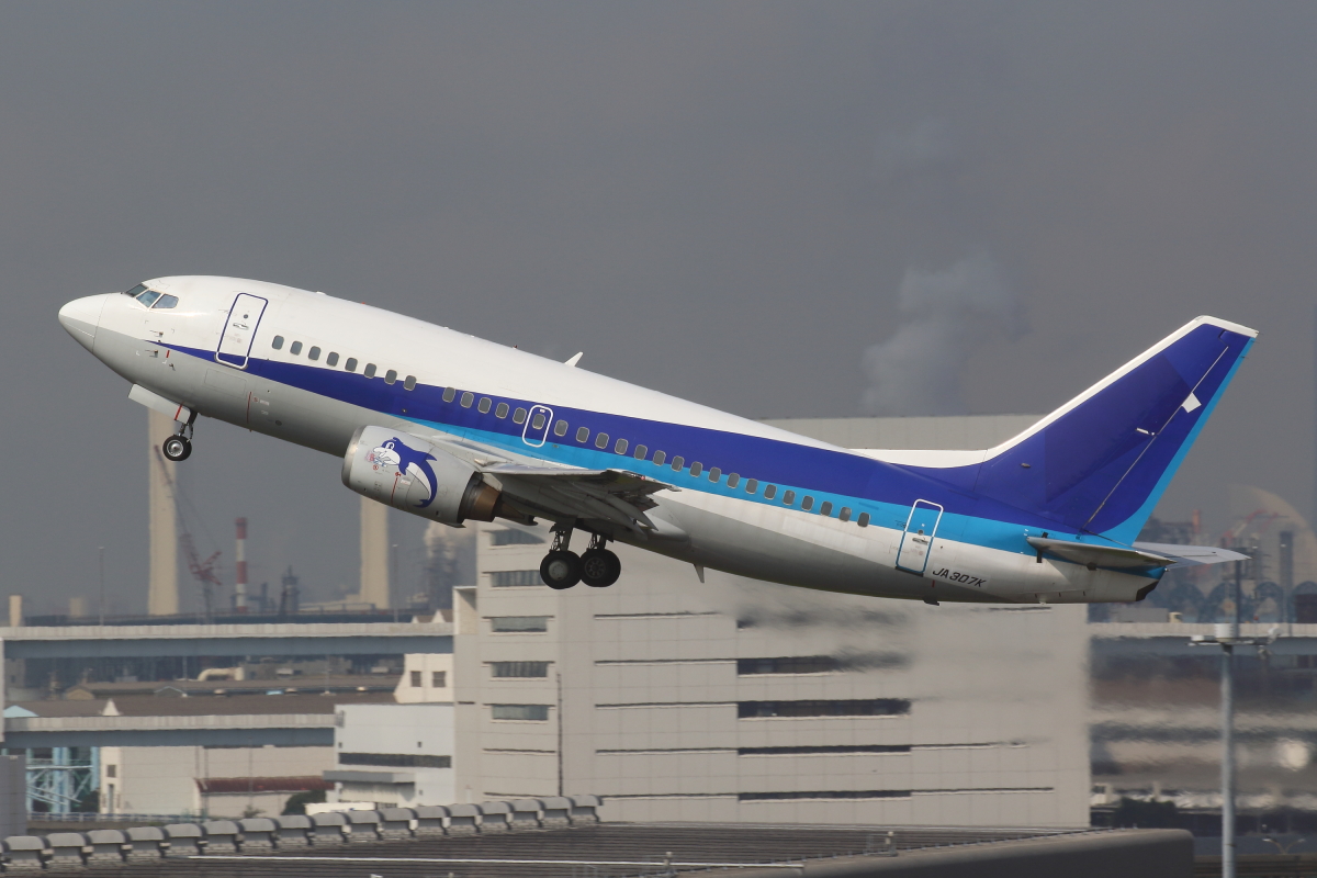 ANAで活躍・最終製造の737-500スーパードルフィン、山東省の学校で保管