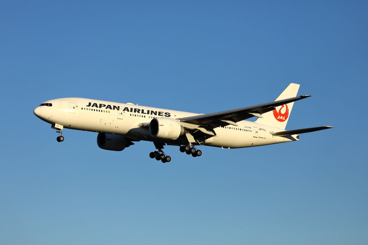 JALの777-200ER「JA711J」、退役で米・ヴィクターヴィルへ | FlyTeam