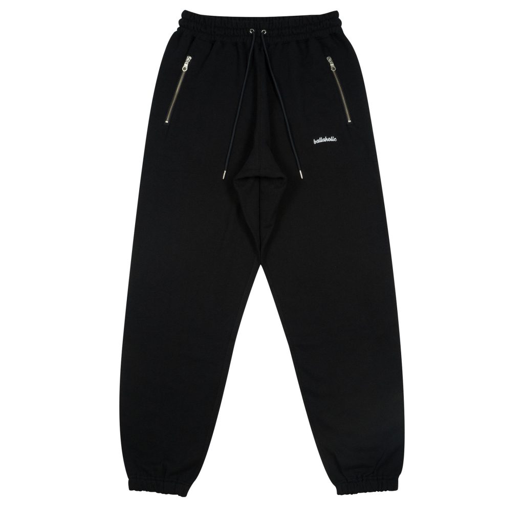 ballaholicから新作スウェットセットアップが10月31日(土)登場