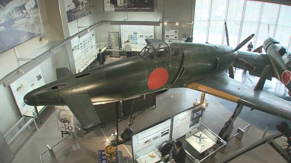 福岡でも「ゴジラ－1.0」効果？ 特撮使用“幻”の戦闘機「震電」展示