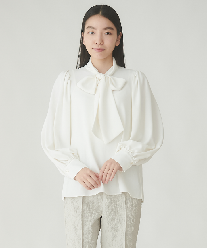 バックサテンジョーゼットボウタイブラウス – FACE SANS FARD