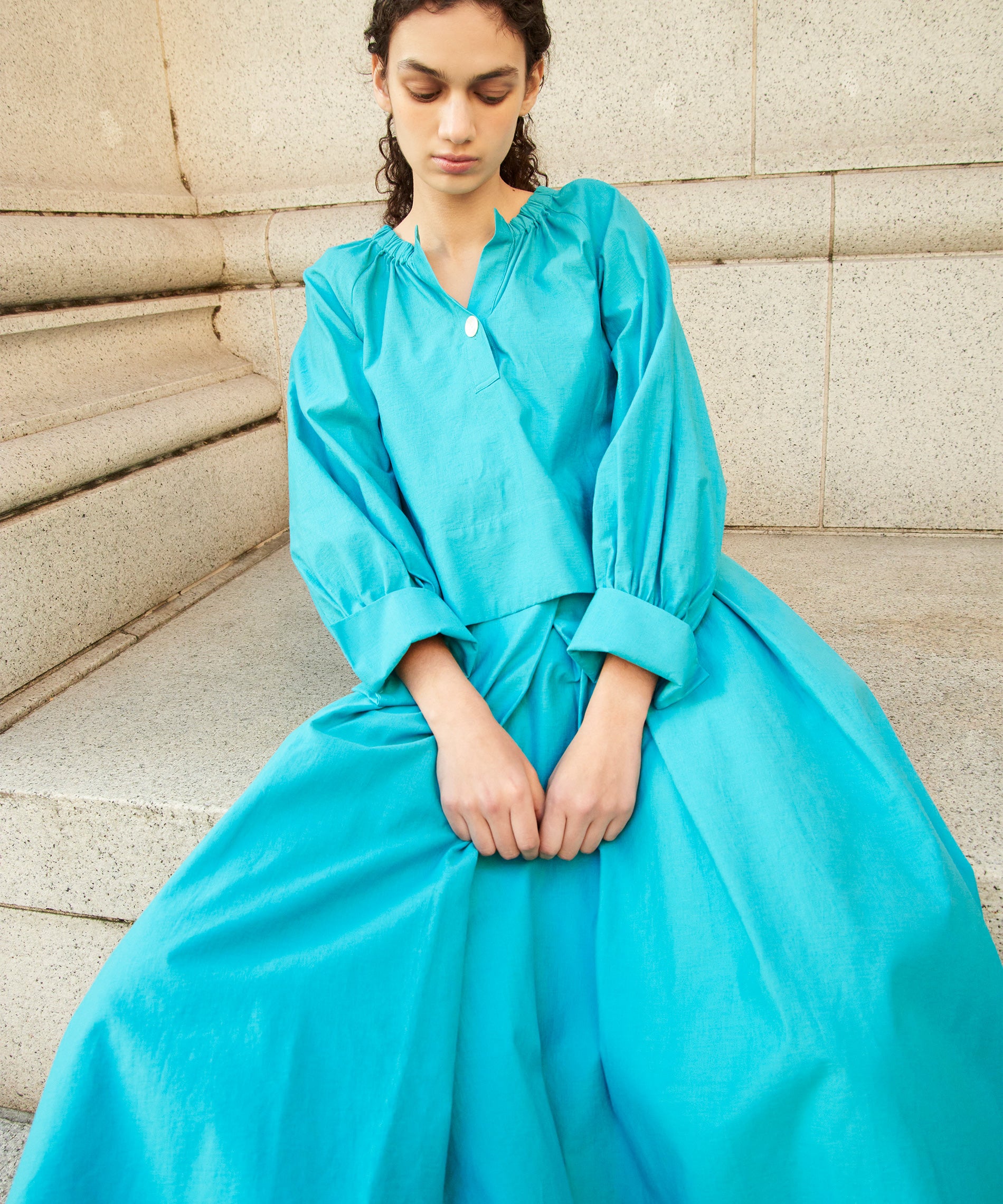 スキッパーギャザーブラウス – FACE SANS FARD