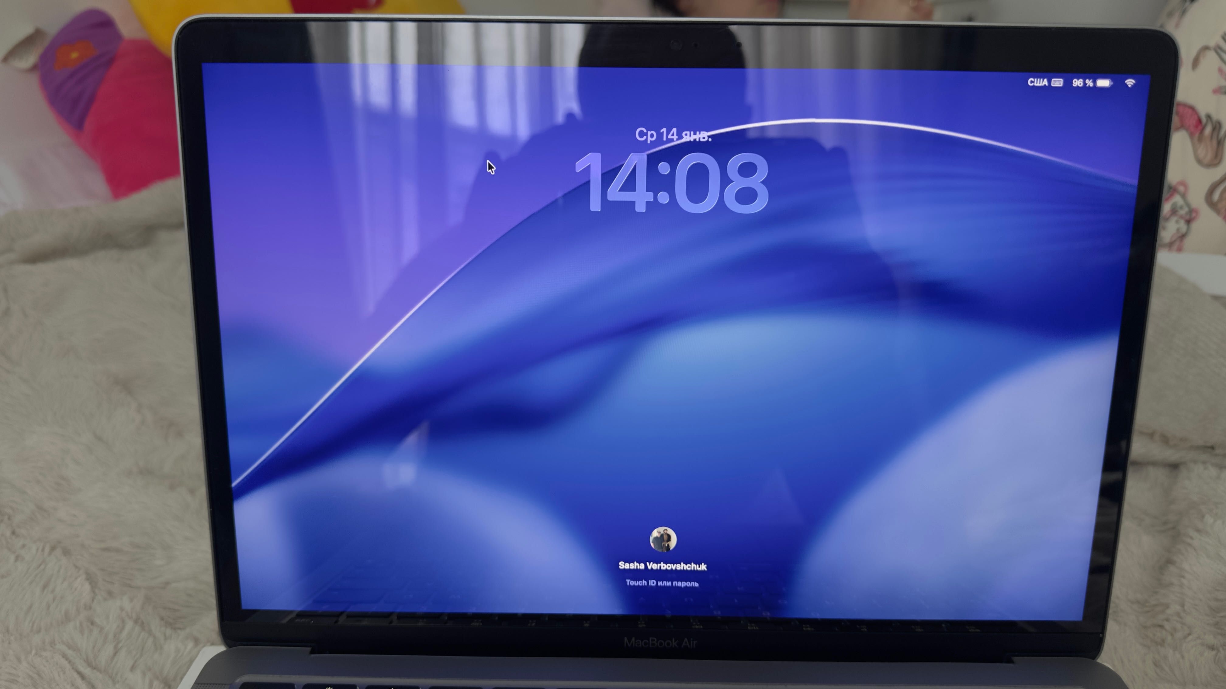 MacBook Air m1 256+ magic mouse Brasov • OLX.ro