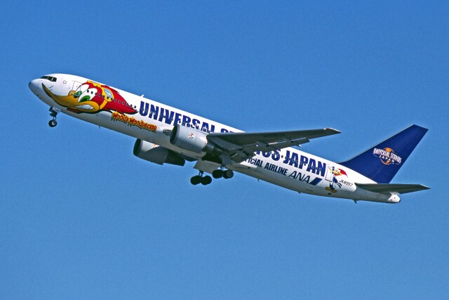 機体記号 : JA8357 (ANA) 航空機体ガイド | FlyTeam(フライチーム)