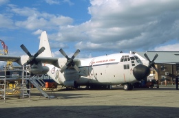 ロッキード C-130 ハーキュリーズ オーストラリア空軍 航空フォト