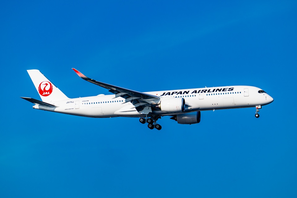 日本航空 Airbus A350-900 JA17XJ 羽田空港 航空フォト | by 矢塚秀