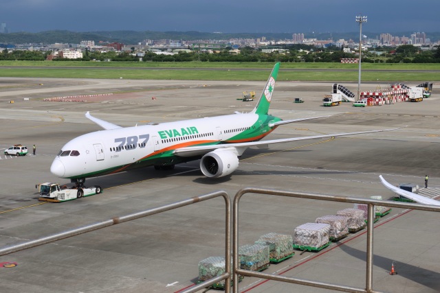 JCWings 1/200 ANA B767-300 モヒカン塗装 JA602A JCWings 1/200 ANA