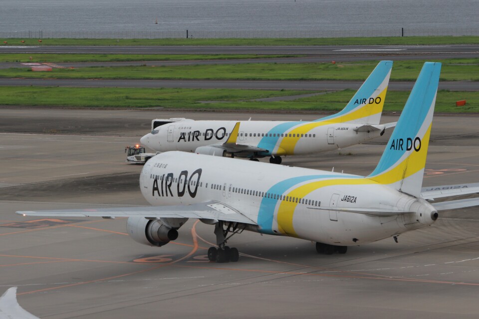 航空機・ヘリコプター Phoenix AIRDO B767-300ER JA612A 1/400 航空機