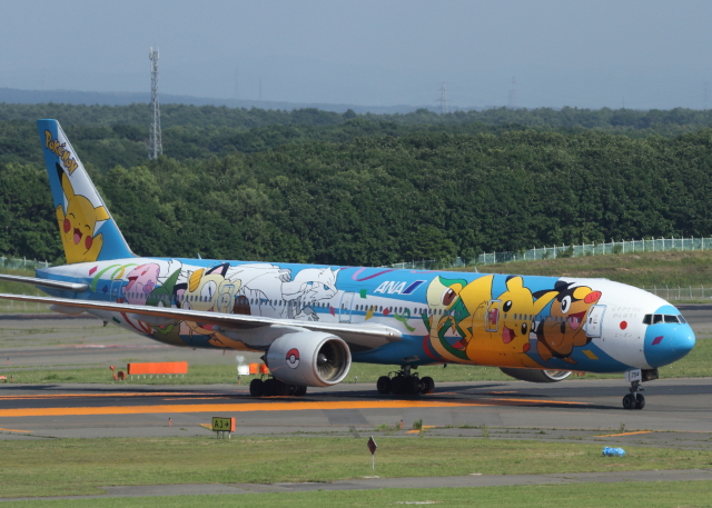 ピース☆ジェット」特別塗装機 全日空 (777-300 | JA754A) ガイド