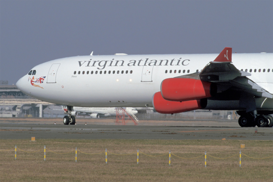 ヴァージン・アトランティック航空 Planetags A340-642 ヴァージン