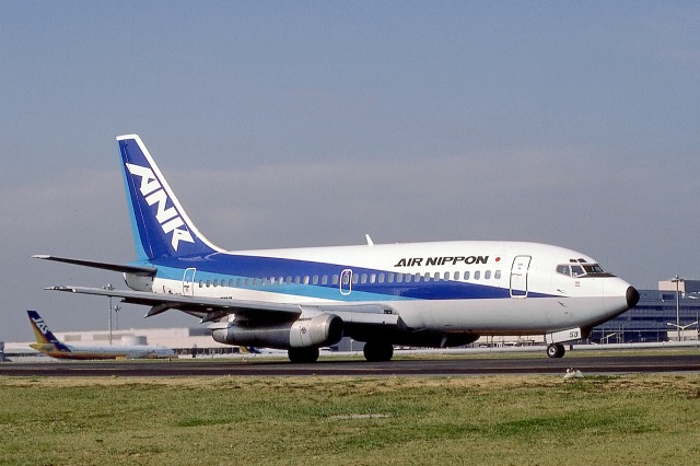 エアーニッポン 機材一覧 ボーイング737-200 | FlyTeam(フライチーム)