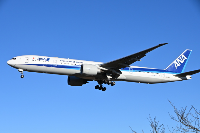 ANA (全日空) 機材一覧 ボーイング777-300 | FlyTeam(フライチーム)
