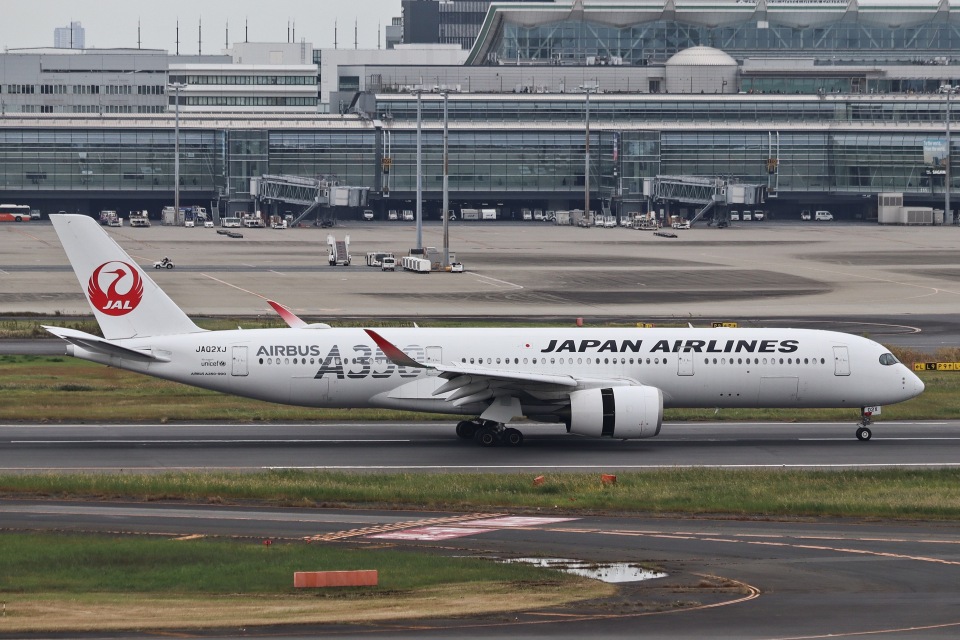 日本航空 Airbus A350-900 JA02XJ 羽田空港 航空フォト | by 名空特急