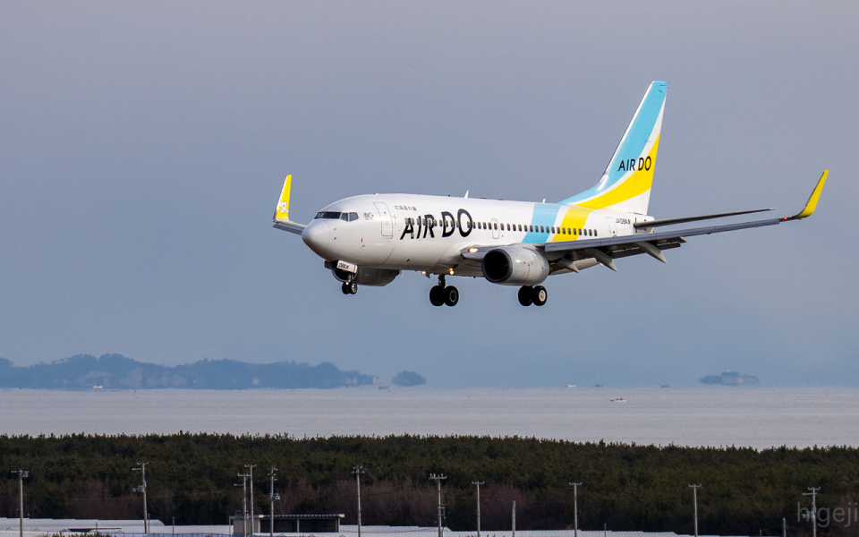 AIR DO Boeing 737-700 JA08AN 仙台空港 航空フォト | by ひげじいさん