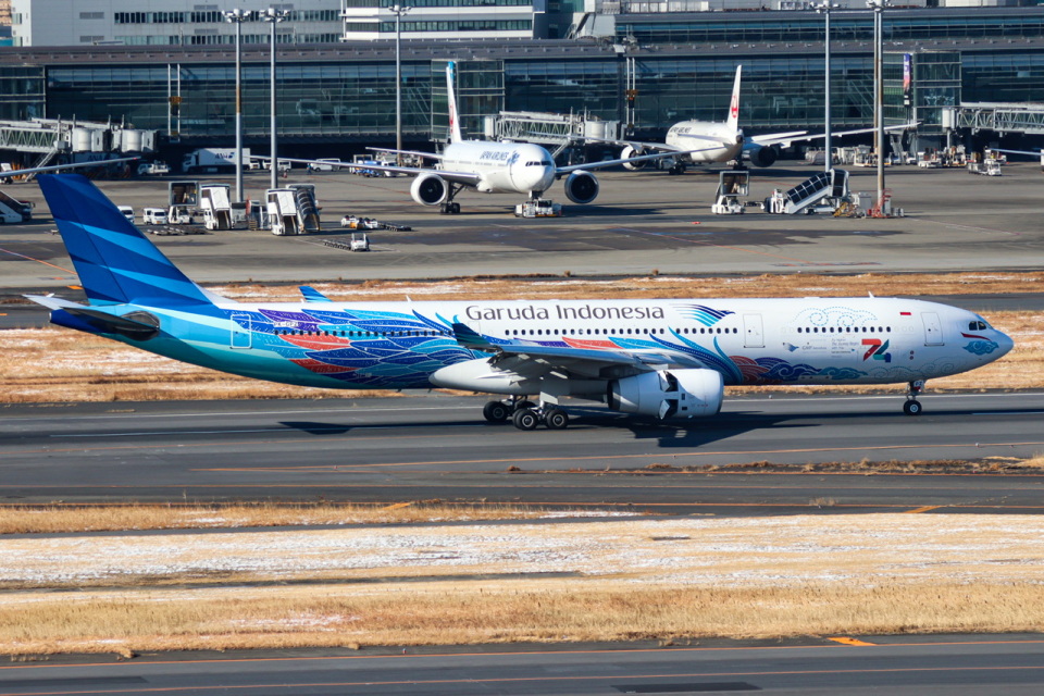 ガルーダ・インドネシア航空 Airbus A330-300 PK-GPZ 羽田空港 航空