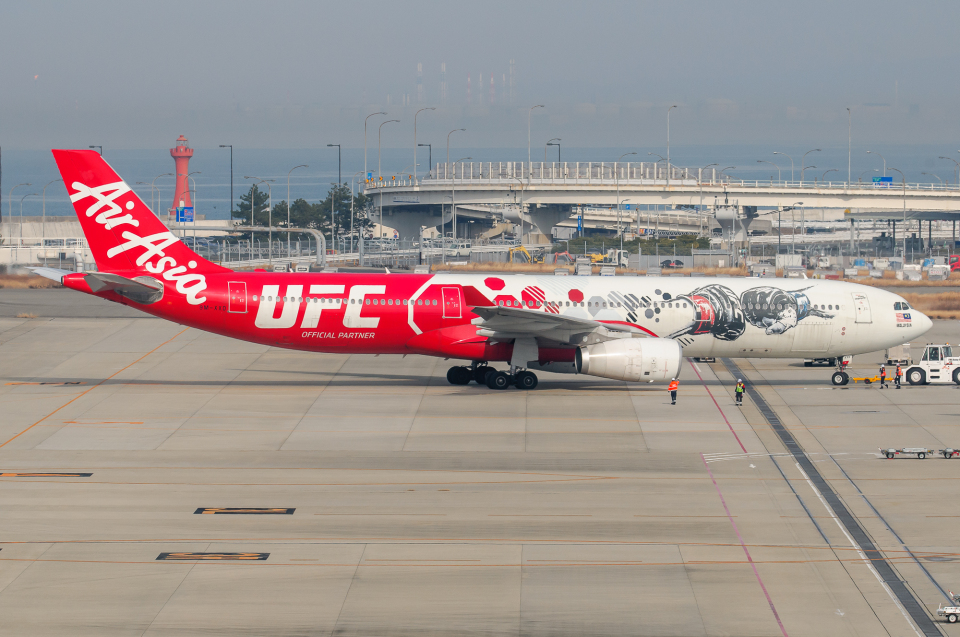 エアアジア・エックス Airbus A330-300 9M-XXD 関西国際空港 航空
