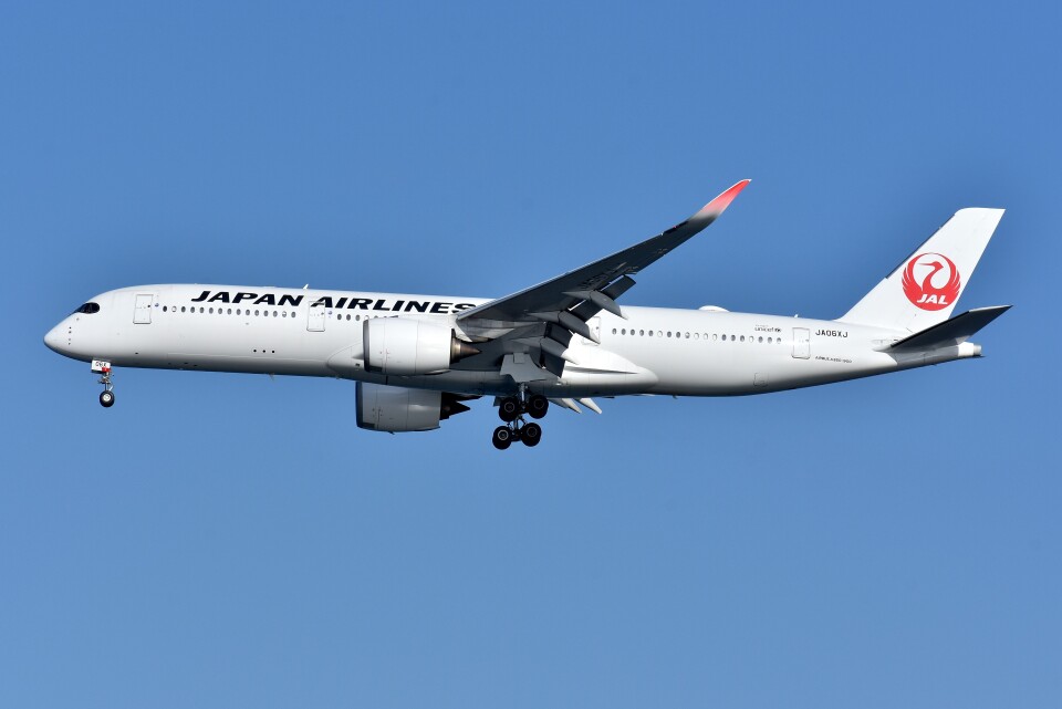 日本航空 Airbus A350-900 JA06XJ 羽田空港 航空フォト | by islands