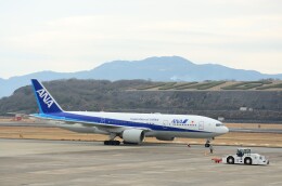 機体記号 : JA717A (ANA) 航空機体ガイド | FlyTeam(フライチーム)