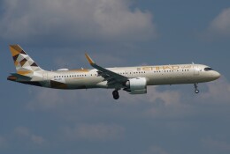 アエロフロート・ロシア航空 Boeing 777-300 RA-73144 プーケット国際