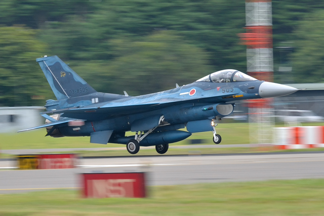 機体記号 : 03-8505 (航空自衛隊) 航空機体ガイド | FlyTeam(フライチーム)