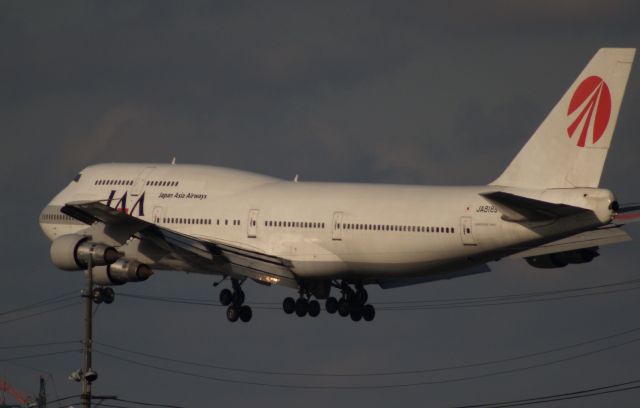 機体記号 : JA8189 (日本アジア航空) 航空機体ガイド | FlyTeam(フライ