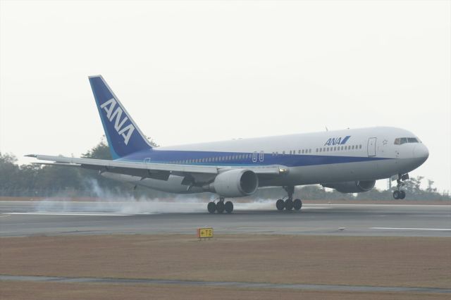 機体記号 : JA8357 (ANA) 航空機体ガイド | FlyTeam(フライチーム)