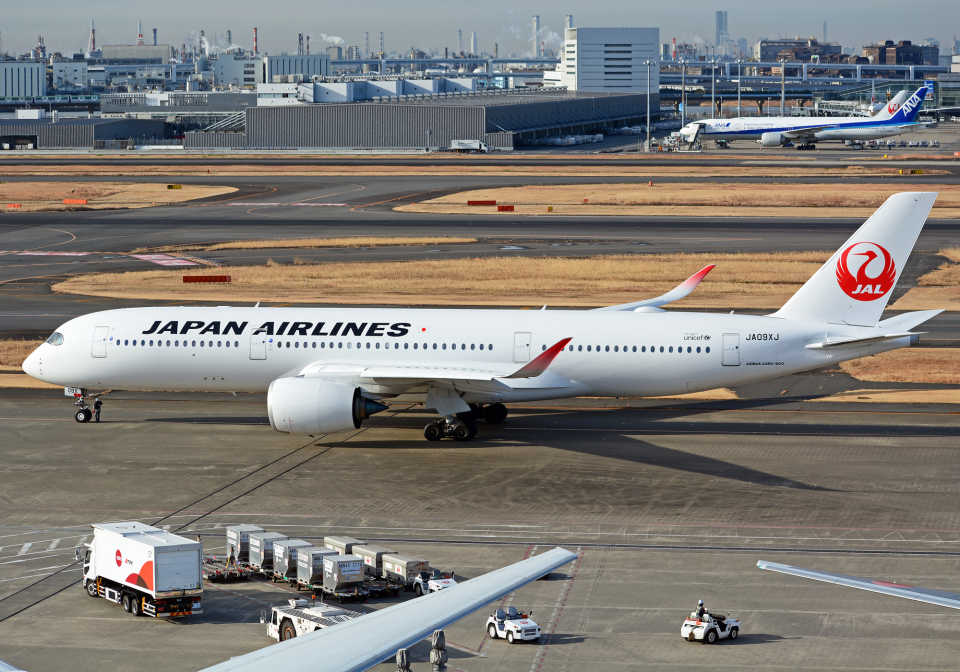 日本航空 Airbus A350-900 JA09XJ 羽田空港 航空フォト | by
