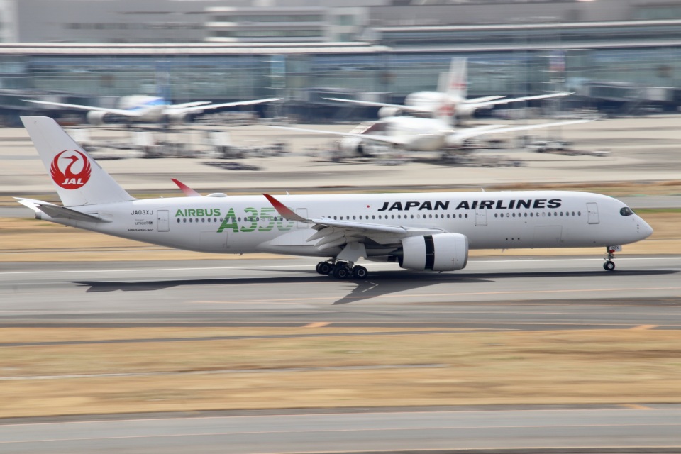日本航空 Airbus A350-900 JA03XJ 羽田空港 航空フォト | by 天王寺