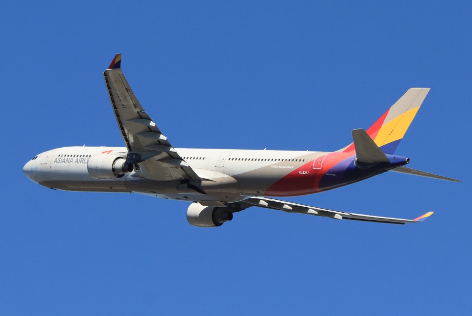 アシアナ航空 Airbus A330-300 HL8259 シアトル タコマ国際空港 航空