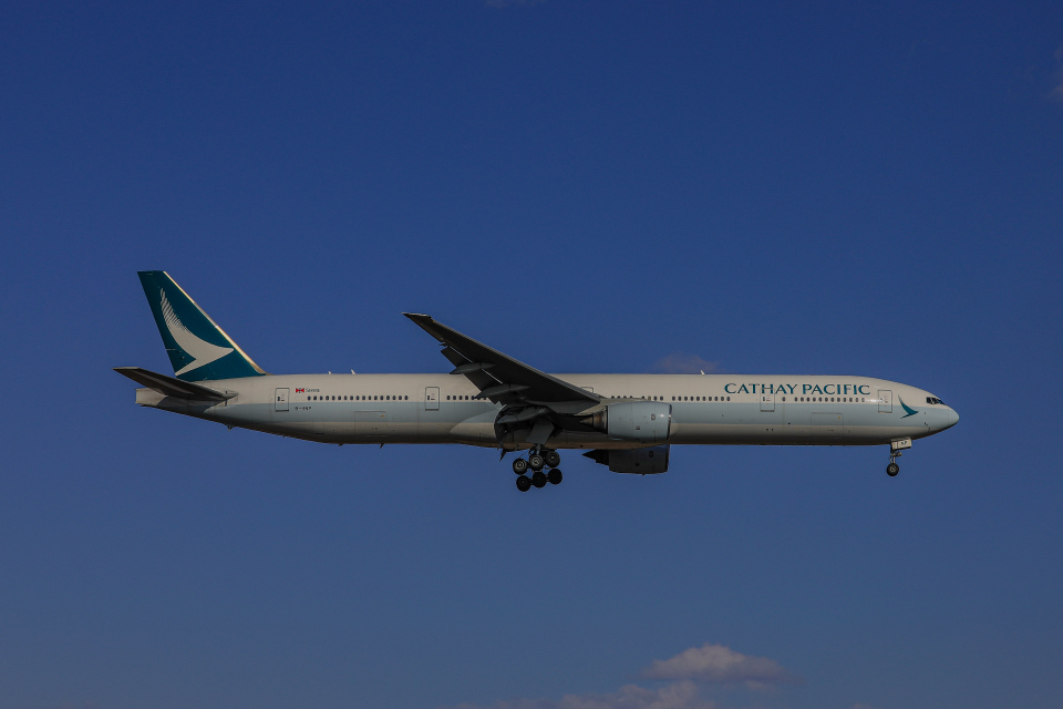 航空写真(フォト・画像)：キャセイパシフィック航空 Boeing 777-300 B