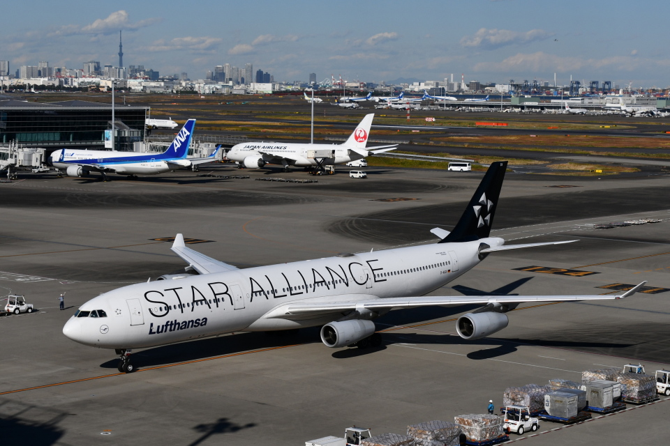 LH ルフトハンザ航空Aviationtag A340-600 コンビ色 LH ルフトハンザ