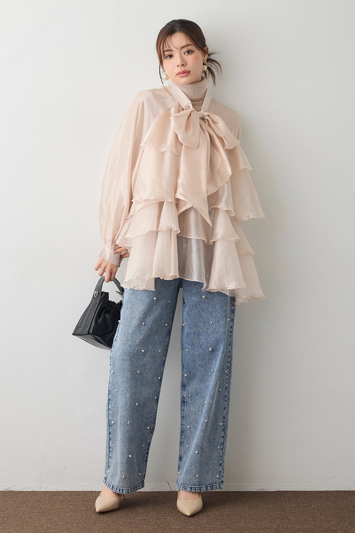 予約]フロントBIGリボンティアードエアリーチュニック – Frene