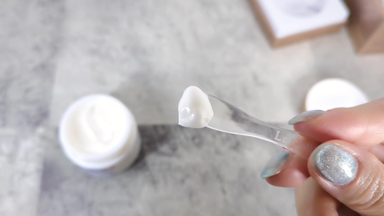 肌のハリと弾力を取り戻せ！ラコリーヌのセリュラー バイタルクリーム