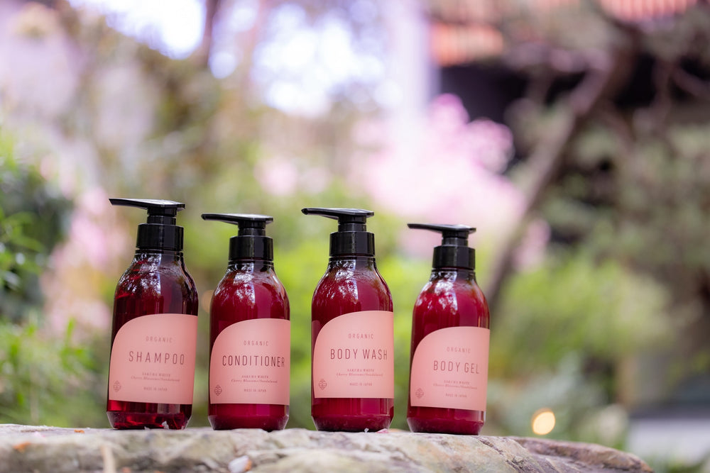 SAKURA WHITE SHAMPOO＆ CONDITIONER(桜と白檀の香り) – FUFU JAPAN