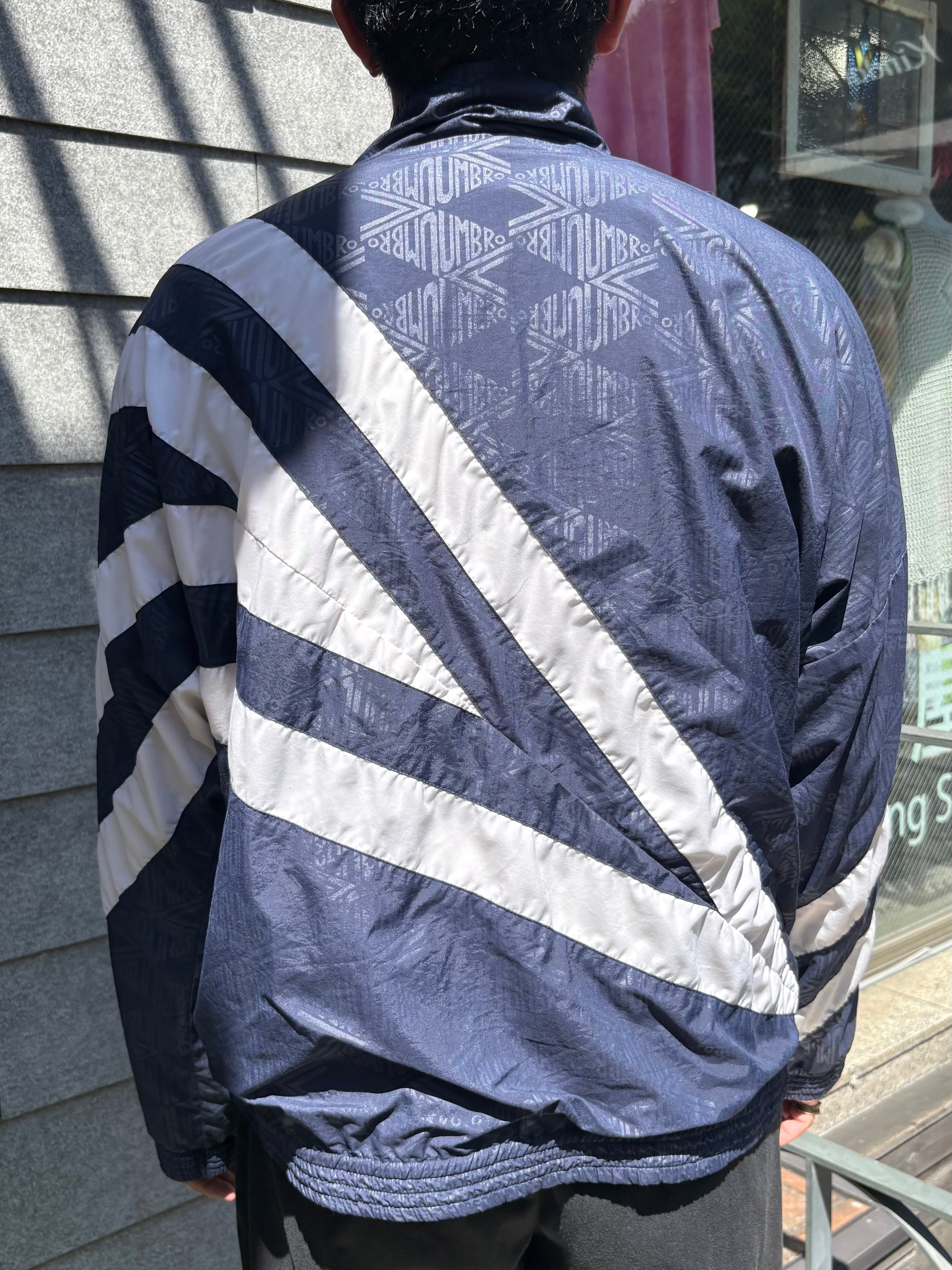 90's「UMBRO」ナイロンジャケット – FUJI STORE