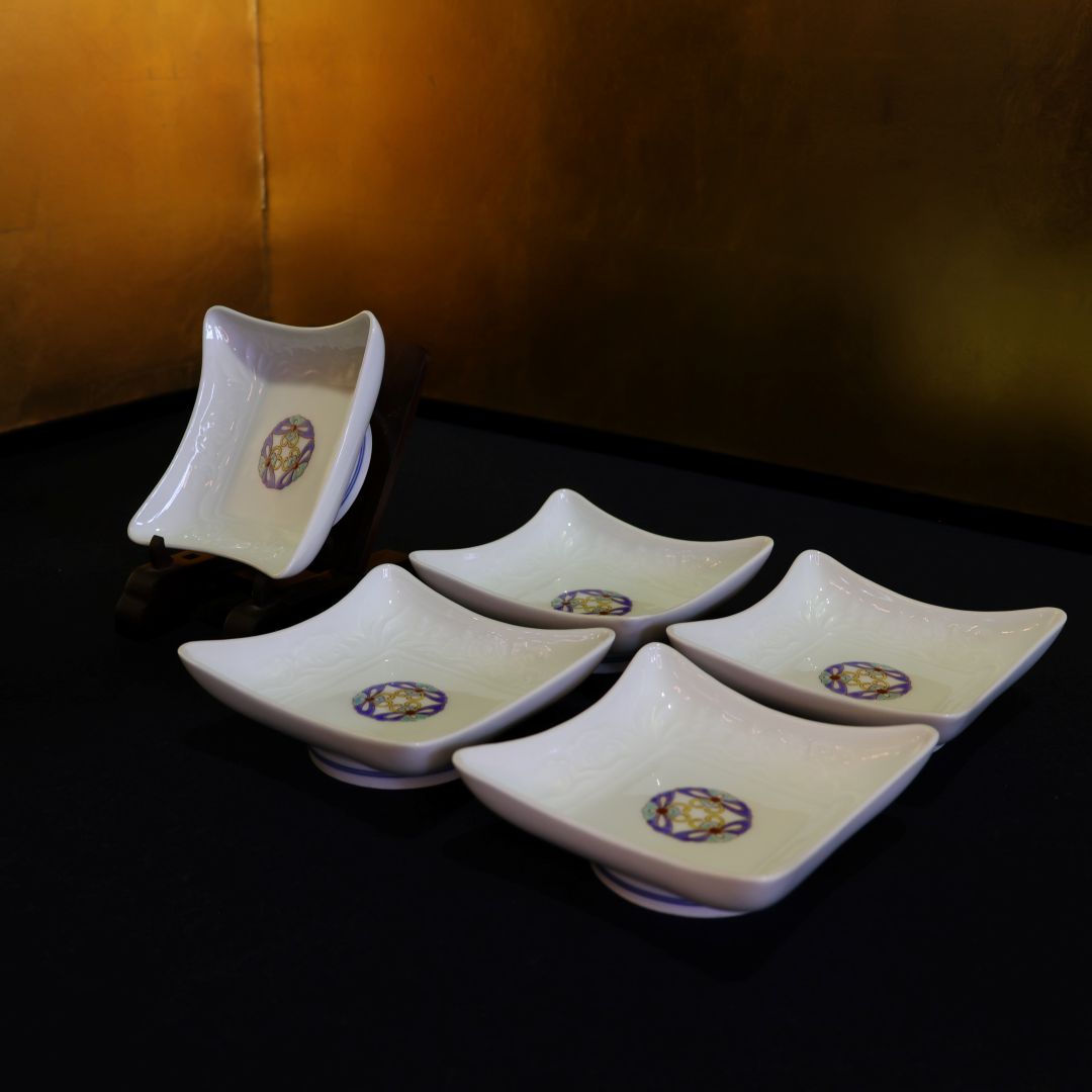 骨董品 有田焼 小鉢 渦福 酒井田柿右衛門 蝶文 5枚