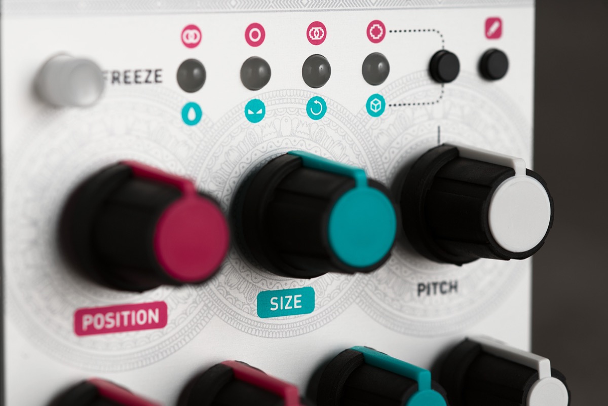 Clouds - Mutable Instruments - 有限会社 福産起業 - FUKUSAN KIGYO