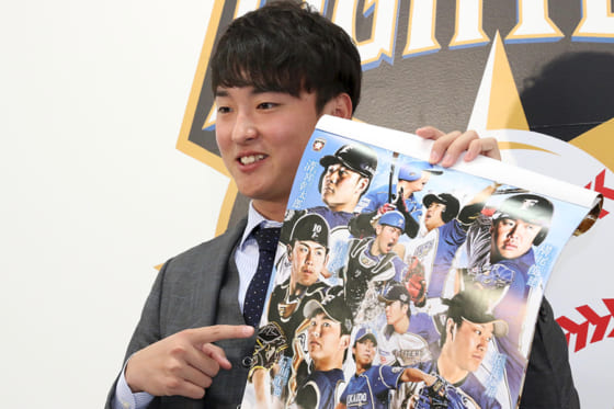 日ハム石川直が大幅増3400万円で更改 来季守護神で「40セーブ目指し