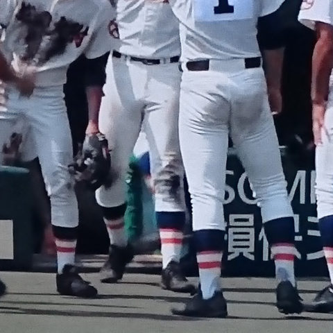 岩手県代表 盛岡大学附属高校｜2016年夏の甲子園出場校のユニフォーム