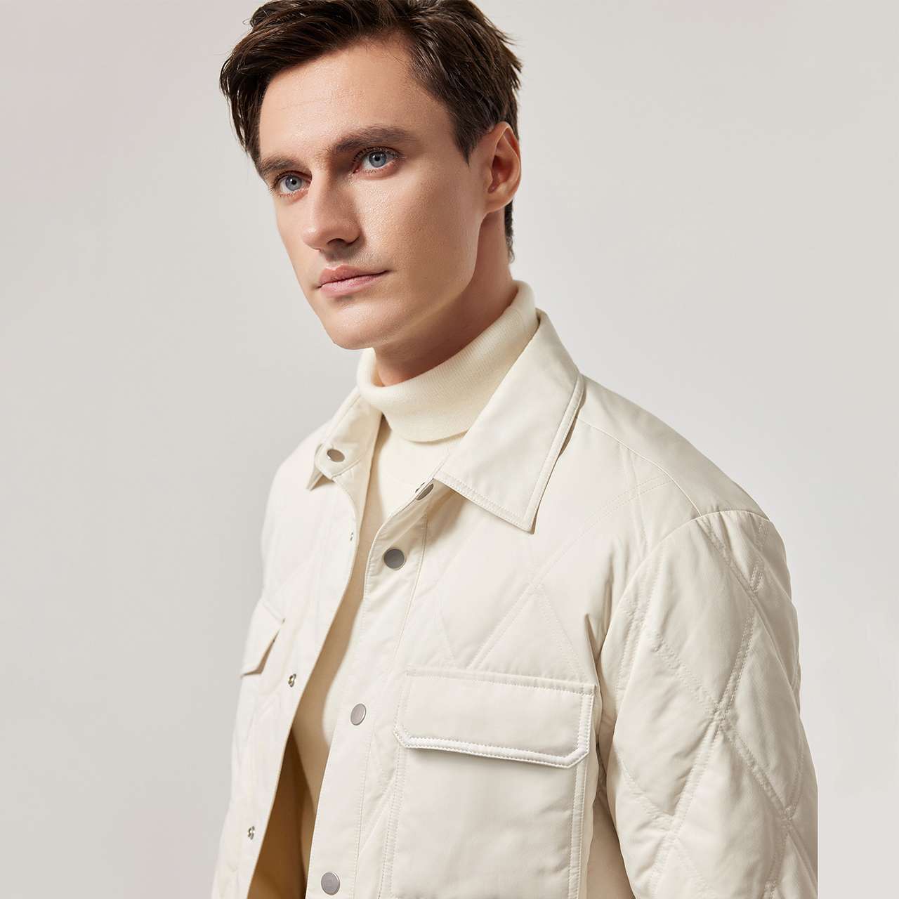 白シャツ サーモキルティングシャツジャケット カジュアル（Men's）|白