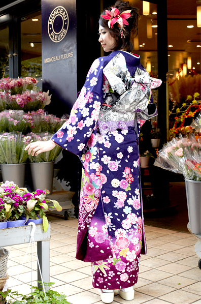 ☆紺紫地にカラフルな花尽くし振袖 | MK振袖スタイル | 振袖購入