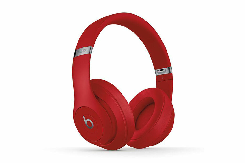 Beats by Dre Studio 3 Wireless Headphones Reviewed