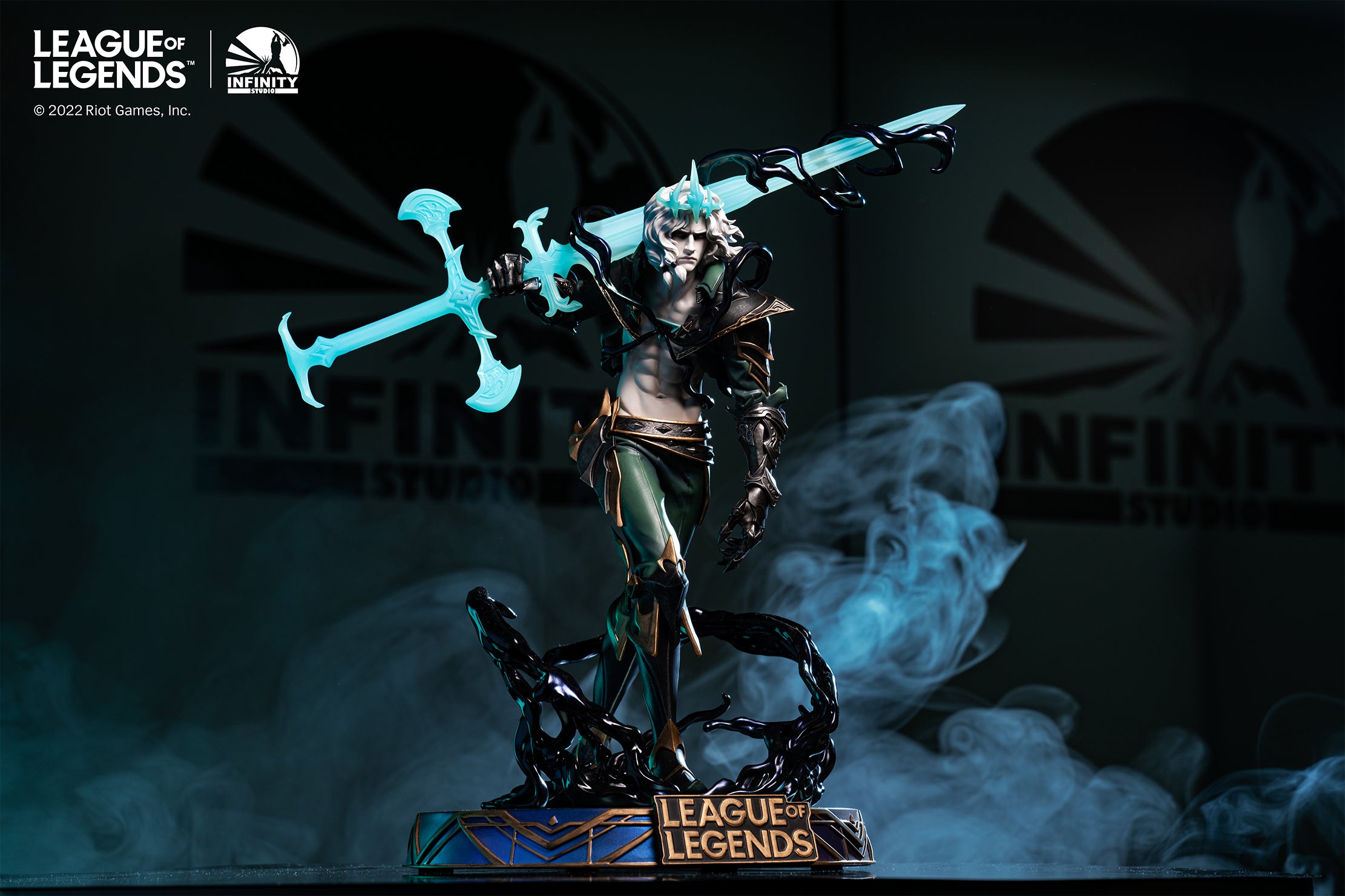 INFINITY STUDIO 滅びの王 ヴィエゴ 1/6 スケールフィギュア｜Riot