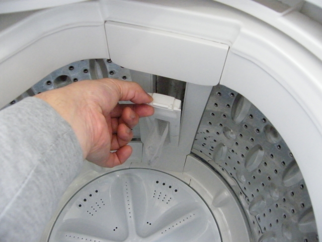 エアコンクリーニング【作業実績50万件】口コミNo1を3冠獲得