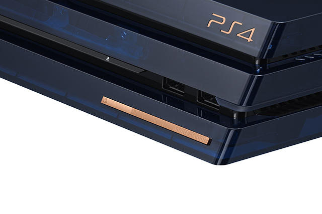 特別なスケルトンカラー「PS4 Pro 2TB」が発売決定！コントローラーや